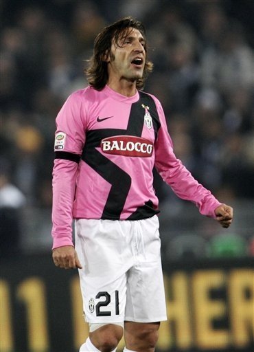 曼联U18以7-0狂胜利物浦U18，15岁加布里埃尔戴帽